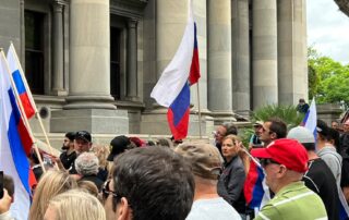 how-an-adelaide-anti-vaccination-protest-became-a-russian-propaganda-opportunity