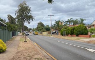 police-close-off-adelaide-street-for-six-hours,-but-no-arrests-made