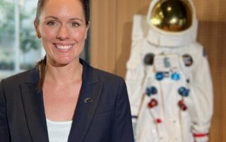 adelaide-woman-to-become-first-female-to-train-as-astronaut-under-australian-flag