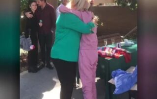 amanda-emotionally-farewells-her-mum-denise-in-march-2023