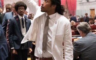 tennessee-legislature-expels-two-democrats-over-gun-control-protest-as-a-third-narrowly-escapes