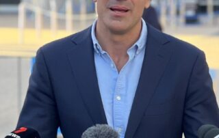 south-australia-to-host-afl-gather-round-for-three-more-years,-league-confirms