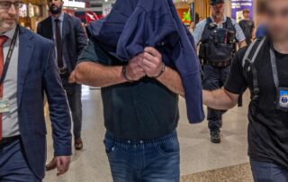 locals-helped-find-man-allegedly-behind-violent-attacks-on-two-women-in-goulburn,-police-say