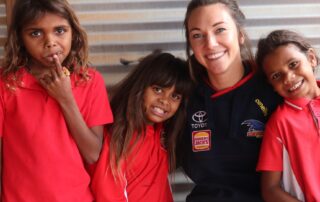 adelaide-crows-swoop-into-regional-towns-with-new-stem-learning-program-for-kids