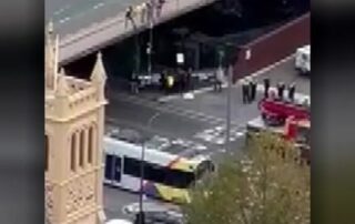 extinction-rebellion-protesters-cause-major-traffic-delays-in-adelaide’s-cbd