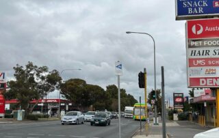 car-stolen-with-child-inside-found,-police-search-for-male-suspect