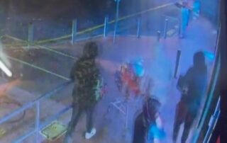 ‘i-had-to-do-something’:-adelaide-man-foils-attempted-bottle-shop-robbery