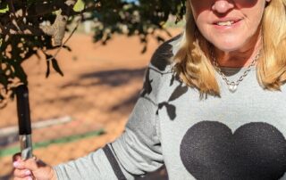 jan-is-the-only-macadamia-grower-in-the-riverland,-but-she-has-no-desire-to-turn-a-profit