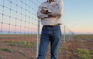 weather-apps-are-a-farmer’s-best-friend,-but-in-this-outback-town-they’re-useless