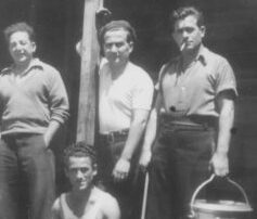 how-italian-prisoners-of-war-and-australian-families-kept-‘strong-bonds’-of-friendship-after-wwii