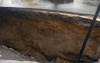 ‘huge’-sinkhole-appears-in-sa-city-as-rock-‘dissolves-like-sugar’