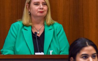 this-magistrate-says-her-courtroom-has-an-unusual-approach-to-justice,-but-it-works