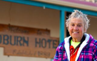 plenty-of-beer-but-no-one-to-run-130yo-pub-as-town-fights-to-‘keep-place-alive’