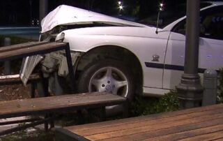 car-crashes-into-hotel-in-adelaide’s-east,-driver-allegedly-flees