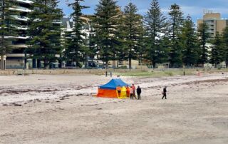 body-found-at-popular-adelaide-beach-but-death-not-believed-to-be-suspicious