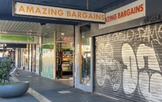 four-injured-in-alleged-stabbing-on-shopping-strip-in-melbourne’s-north-west