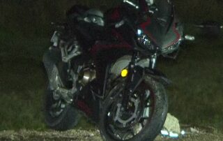 police-hunt-driver-in-hit-and-run-crash,-while-another-sa-road-accident-leaves-man-dead