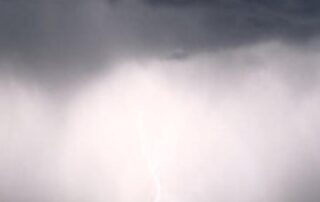 east-coast-braces-for-severe-storms-as-near-record-breaking-heat-builds-in-west