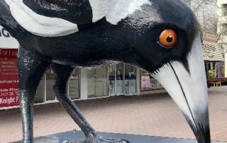 chip-loving-magpie-swoops-in-to-join-australia’s-top-‘big-things’-on-new-collectible-coins