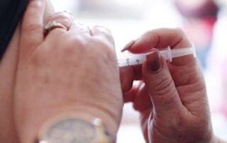 jabs-can-be-a-matter-of-‘life-or-death’,-and-support’s-being-boosted-for-those-with-needle-phobia