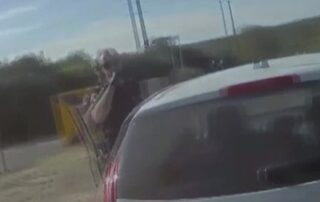 the-moment-sa-police-arrest-a-man-later-found-guilty-of-lighting-fires