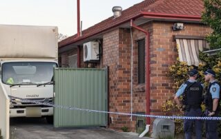 dead-woman-found-inside-house-in-sydney’s-south,-after-dead-man-found-in-truck-parked-in-driveway