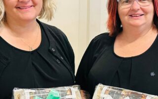 ‘it-all-looked-unnatural’:-small-town-bank-saves-couple-from-losing-$10,000-to-brazen-scammers