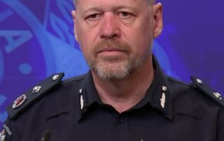 it-is-now-illegal-to-use-the-nazi-salute-in-victoria-and-police-are-warning-they-will-take-action-if-they-see-it