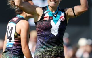 aflw-great-phillips-bows-out-a-winner-with-power-as-crows-collect-minor-premiership