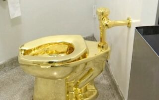 four-men-charged-over-2019-disappearance-of-$9-million-golden-toilet