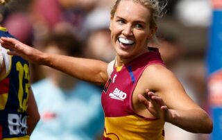 lions-beat-crows-to-reach-aflw-prelim,-swans-down-suns-in-finals-debut