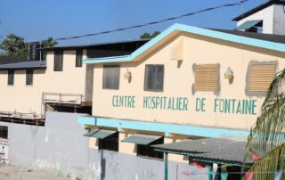 women,-children-rescued-from-hospital-in-haiti-after-heavily-armed-gangs-torch-nearby-homes