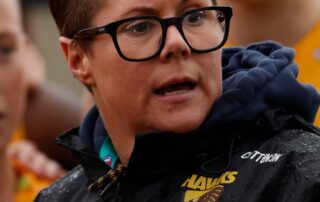 ‘the-time-is-right’:-aflw’s-first-premiership-coach-bec-goddard-announces-retirement