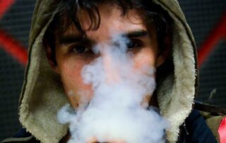 the-growing-trend-of-drug-use-through-vaping 