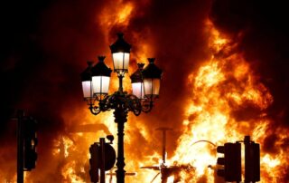 irish-police-arrest-34-after-dublin-stores-looted,-vehicles-torched-following-stabbing