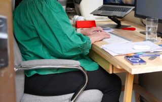 georgie-racked-up-$2,000-in-parking-fines,-an-experience-she-attributes-to-‘adhd-tax’