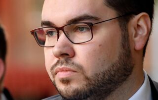 judge-orders-publisher-of-‘feminism-debunked’-youtube-channel-to-appear-in-court-over-lehrmann-hearing-videos