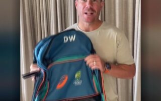 david-warner-makes-plea-for-return-of-stolen-baggy-greens