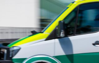 sa-man-dies-waiting-10-hours-for-an-ambulance-in-day-of-‘significant’-hospital-ramping