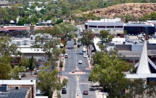 police-searching-for-‘perpetrators’,-seize-vehicle-in-suspicious-death-of-19yo-man-near-alice-springs