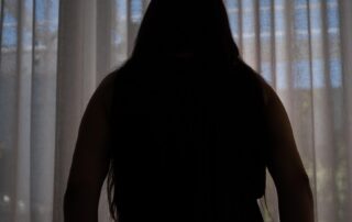 jane-reported-her-husband-for-domestic-violence,-days-later-police-charged-her-with-assault