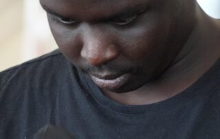 man-extradited-from-melbourne-to-alice-springs-to-be-charged-with-murder-of-yiel-gatluak
