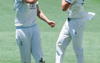 five-quick-hits-—-an-unusual-decision-at-the-toss-and-another-crucial-drop-on-day-one-at-adelaide-oval