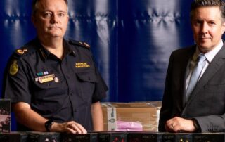disposable-vapes-seized-in-first-large-scale-bust-in-australia-since-new-import-ban