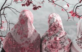 community-crowdfunding-effort-helps-afghan-teacher-to-relocate-to-australia