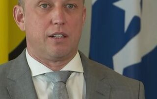premier-steven-miles-responds-to-commissioner’s-cabinet-address.