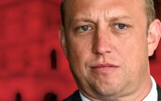 queensland-voter-dissatisfaction-guides-new-premier’s-policy-playbook