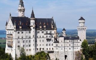 us-man-admits-to-attacking-two-women,-one-fatally,-near-famous-german-castle