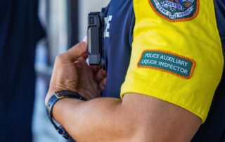 nt-government-claims-alice-springs-bottle-shops-‘adequately’-policed-amid-fears-of-‘chaos’