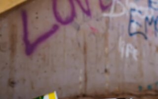 ‘it’s-an-addiction,-not-a-choice’:-calls-to-reduce-bottle-shops-in-alice-springs